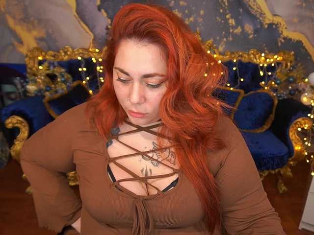 AmazonkaStarrr's BongaCams show and profile