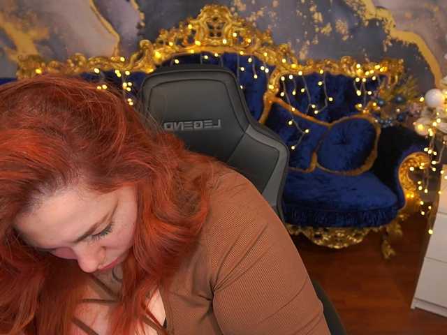 AmazonkaStarrr's BongaCams show and profile