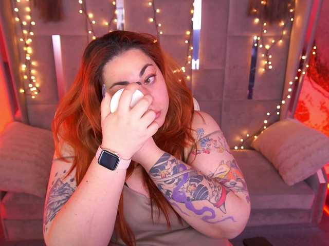 AmazonkaStarrr's BongaCams show and profile