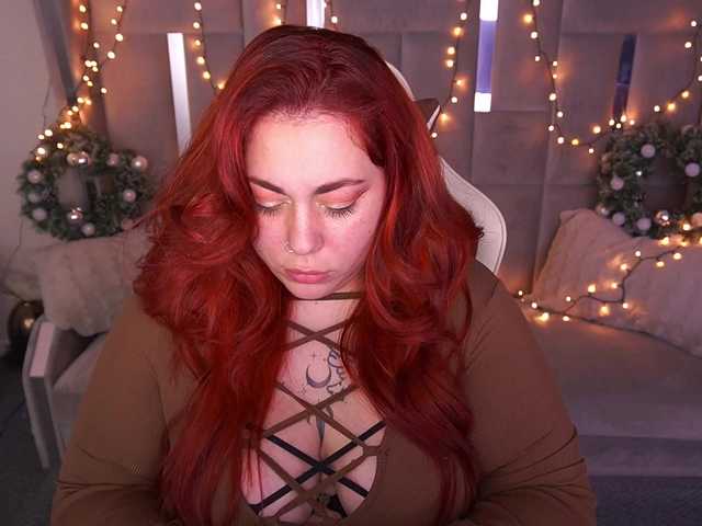 AmazonkaStarrr's BongaCams show and profile