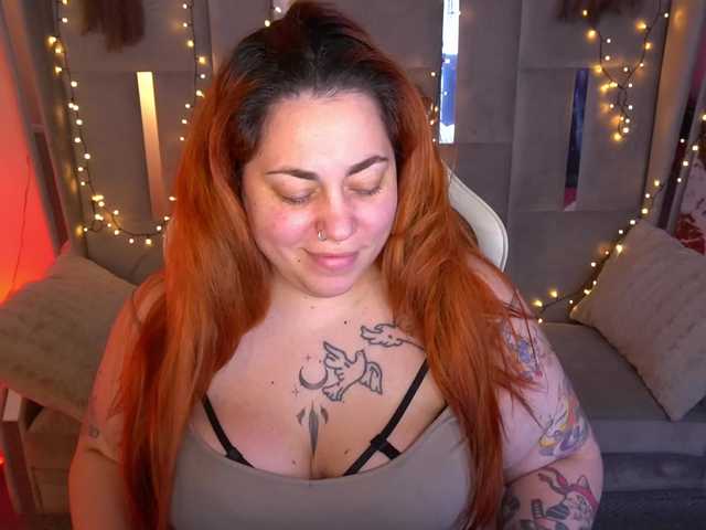 AmazonkaStarrr's BongaCams show and profile