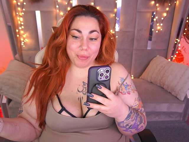 AmazonkaStarrr's BongaCams show and profile