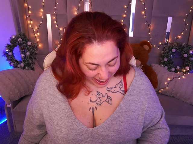 AmazonkaStarrr's BongaCams show and profile