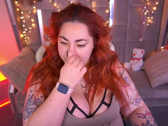 AmazonkaStarrr's BongaCams show and profile