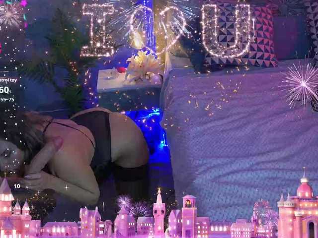 KiraRoxx's BongaCams show and profile