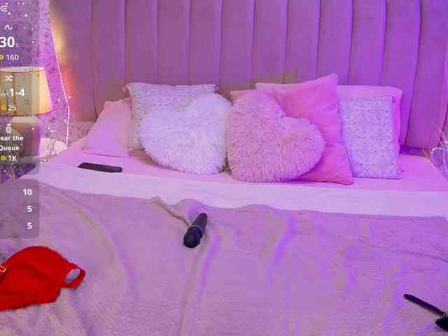 KiraRoxx webcam