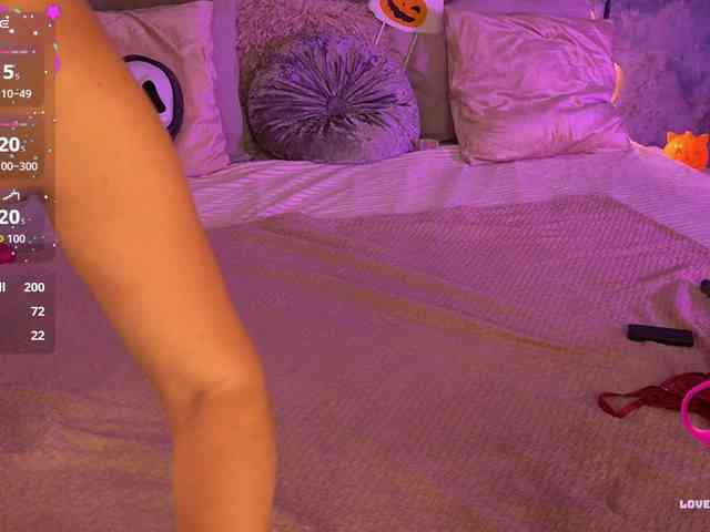 KiraRoxx webcam