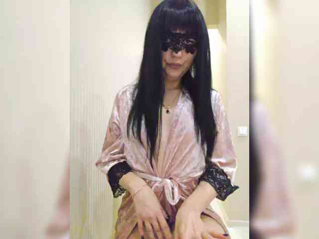 Evgesha-15 Live Webcam on BongaCams