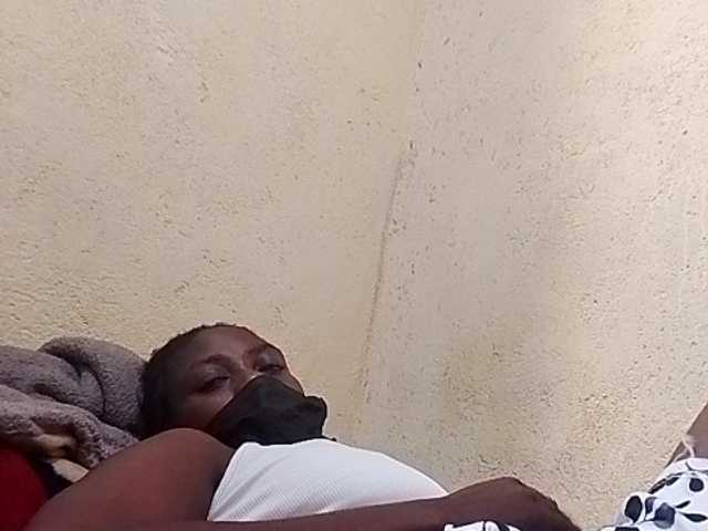 Sexyblackya's BongaCams show and profile