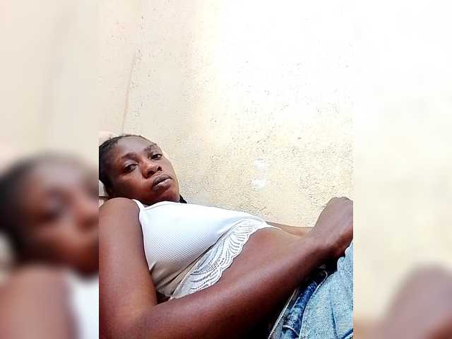 Sexyblackya's BongaCams show and profile