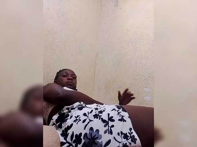 Sexyblackya's BongaCams show and profile