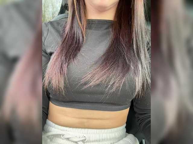 Sweet775's BongaCams show and profile