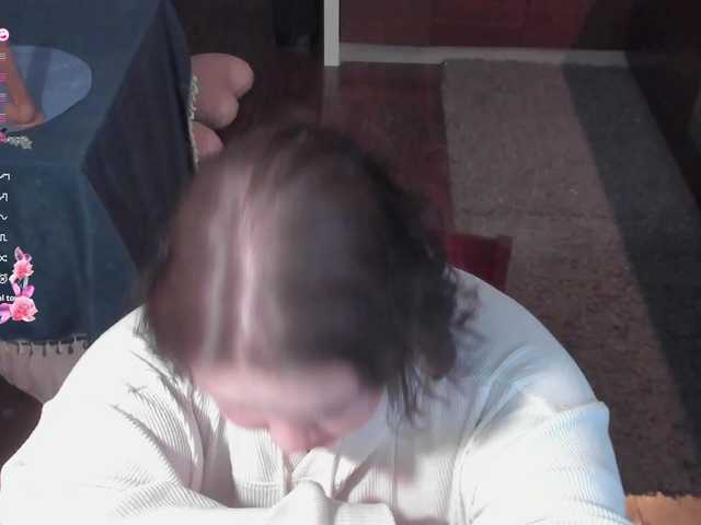 LilyBell's BongaCams show and profile