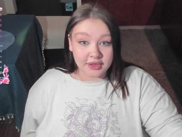 LilyBell's BongaCams show and profile