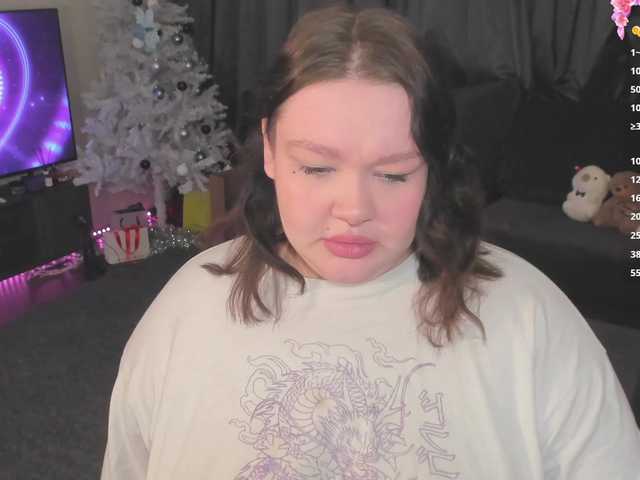 LilyBell's BongaCams show and profile