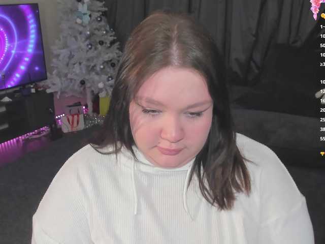 LilyBell's BongaCams show and profile