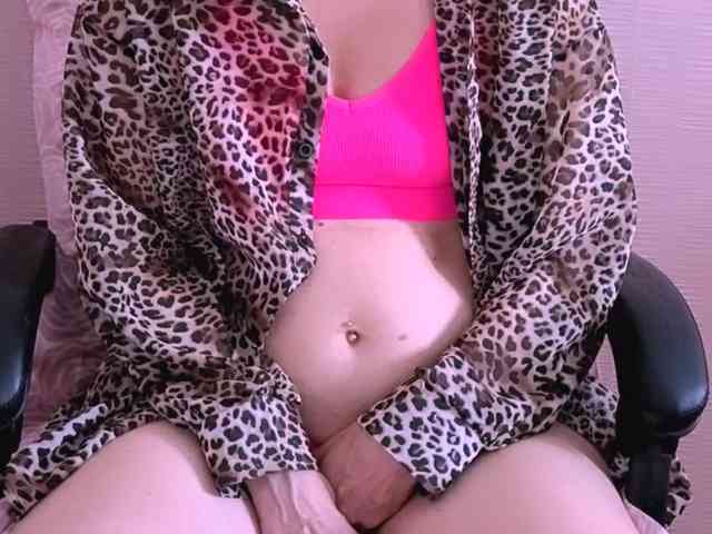 SWeet-Lana-24 Live Webcam on BongaCams