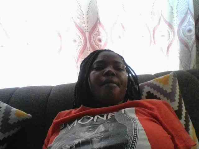 Cute-Diva webcam