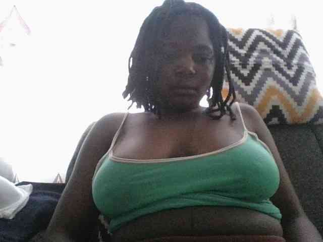 Cute-Diva webcam