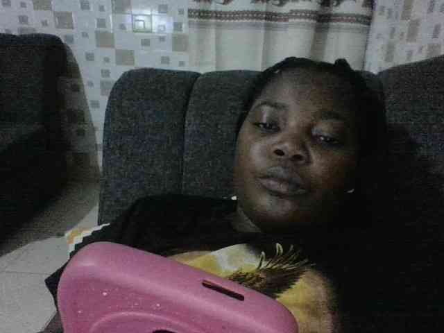 Cute-Diva webcam