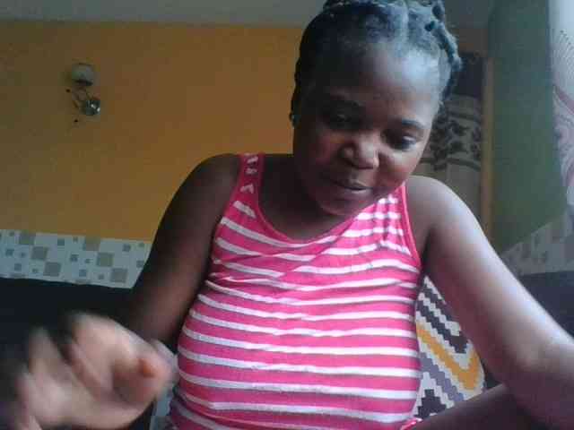 Cute-Diva webcam