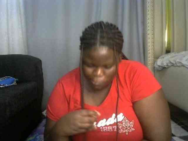 Smile-queen Live Webcam on BongaCams