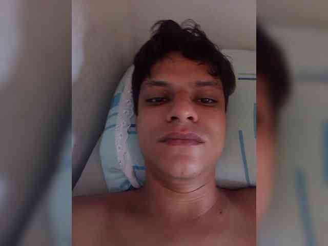 Ferzinho12 Live Webcam on BongaCams