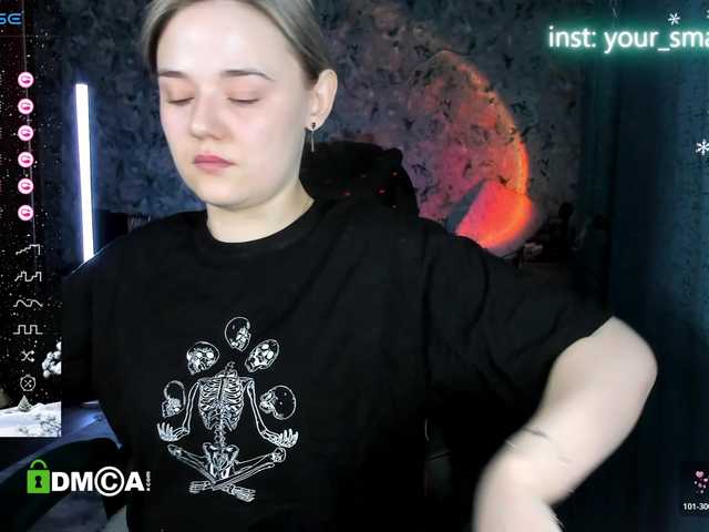 your-small-bunny's BongaCams show and profile