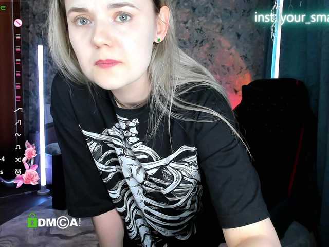 your-small-bunny's BongaCams show and profile