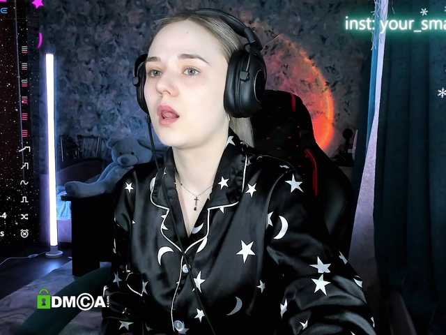 your-small-bunny's BongaCams show and profile