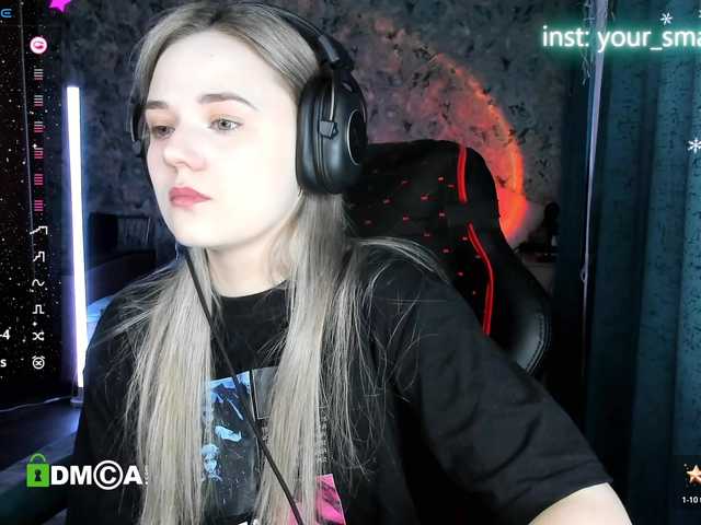 your-small-bunny's BongaCams show and profile