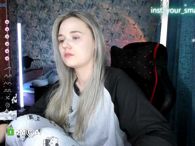 your-small-bunny's BongaCams show and profile