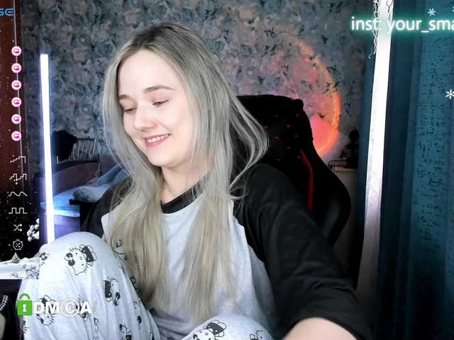 your-small-bunny's BongaCams show and profile