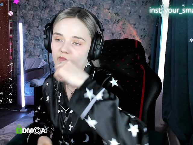 your-small-bunny's BongaCams show and profile