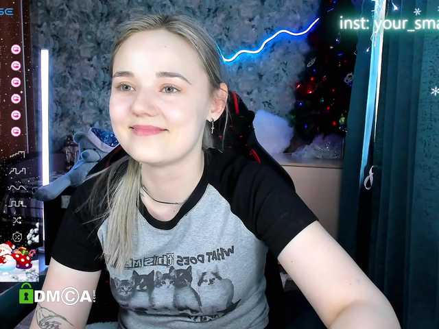 your-small-bunny's BongaCams show and profile