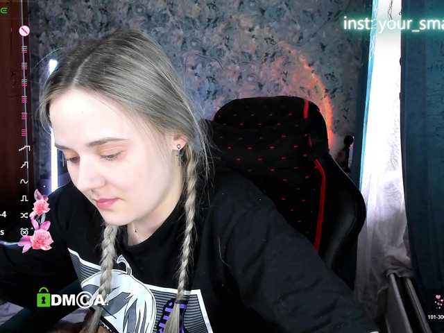 your-small-bunny's BongaCams show and profile