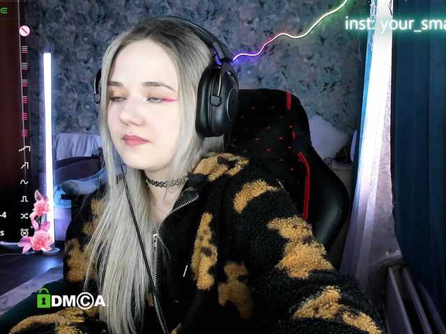 your-small-bunny's BongaCams show and profile