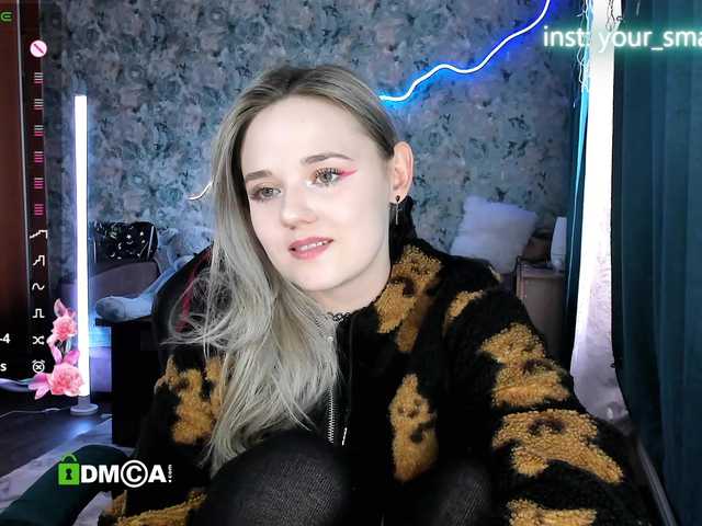 your-small-bunny's BongaCams show and profile