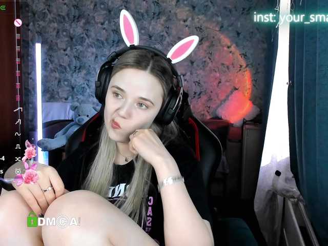 your-small-bunny's BongaCams show and profile