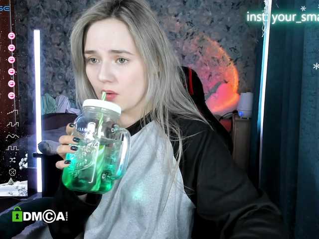 your-small-bunny's BongaCams show and profile