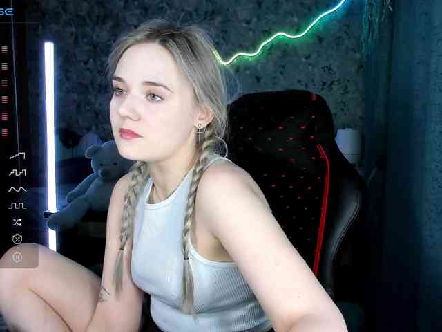 your-small-bunny webcam