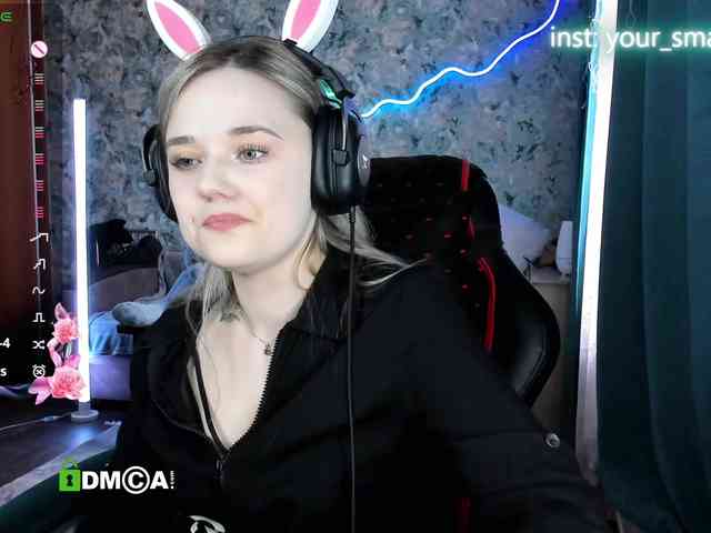 your-small-bunny Live Webcam on BongaCams