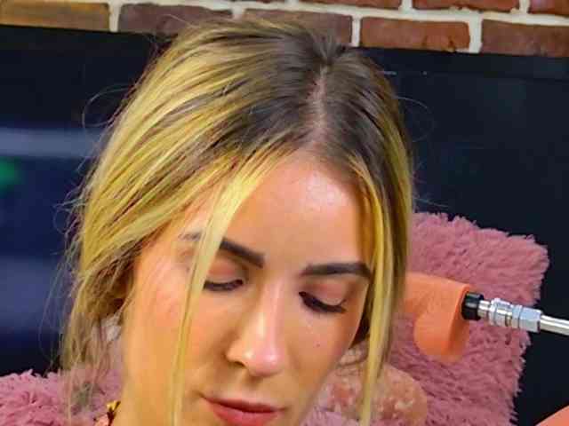 webcam show LaurynCopper