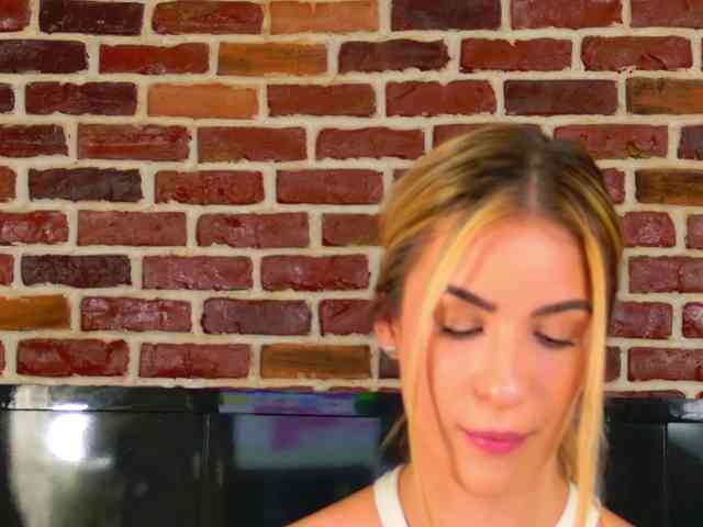 porn live cam LaurynCopper