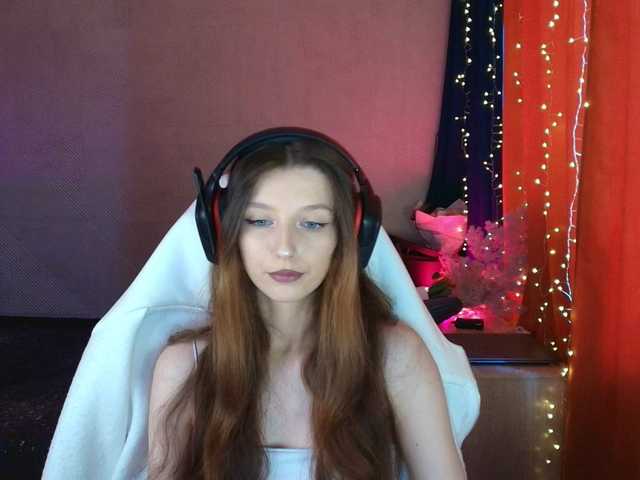  LinaCute chat room