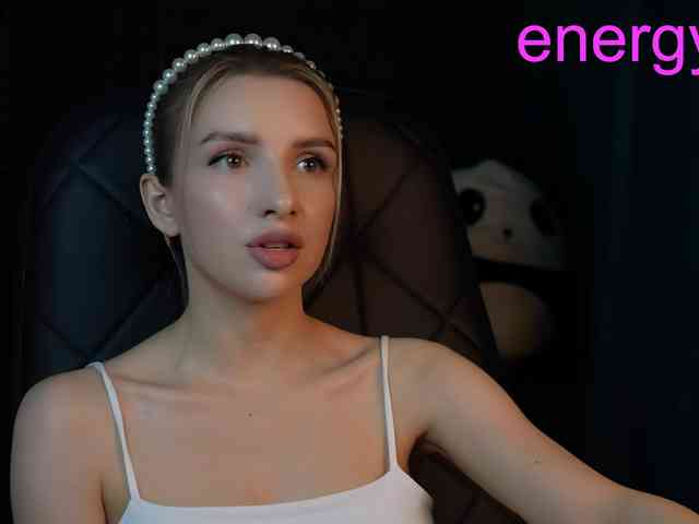Malyshkaaa webcam