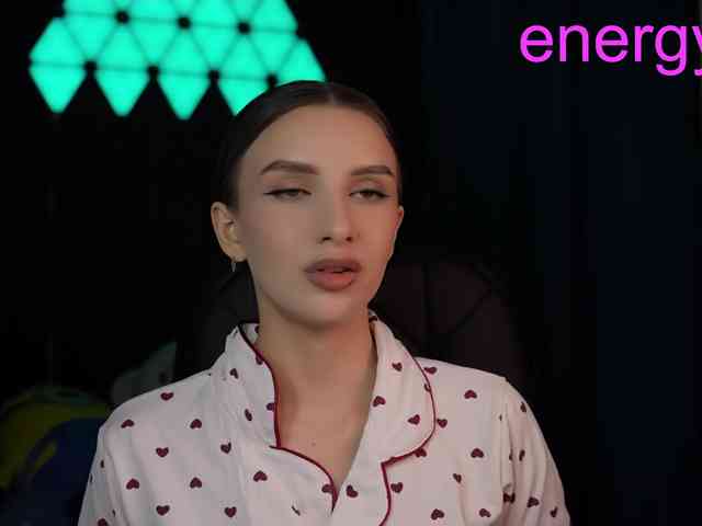 Malyshkaaa Live Webcam on BongaCams