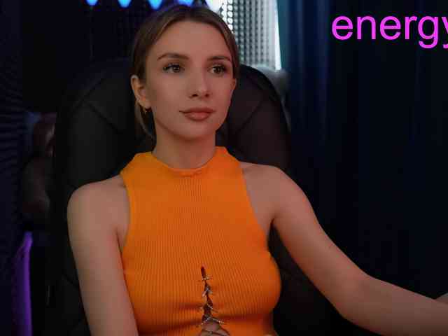 Malyshkaaa webcam