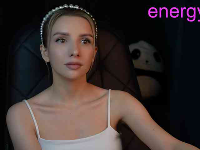 Malyshkaaa webcam