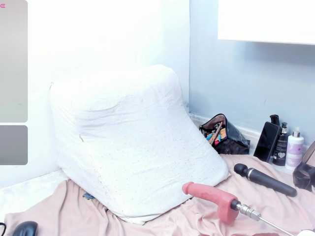 EmySandoval's BongaCams show and profile